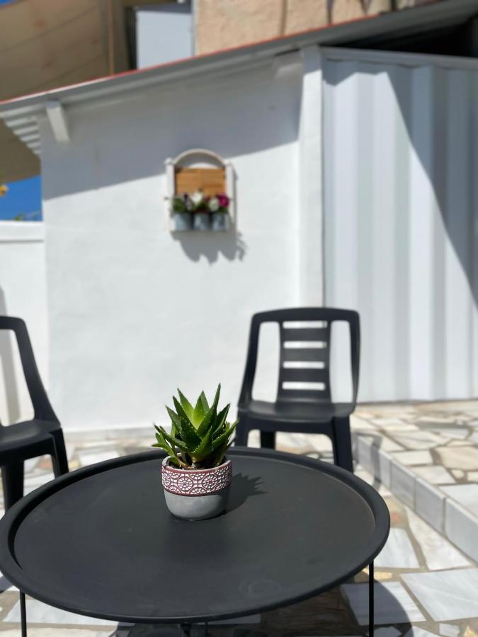 Sunny Beach House Corinth Exterior photo